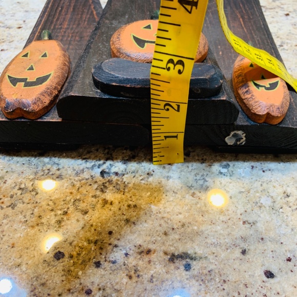 Vintage Wood Primitive 3 Folk Art Black Cats Figurine Pumpkins Halloween Fall - Picture 11 of 11